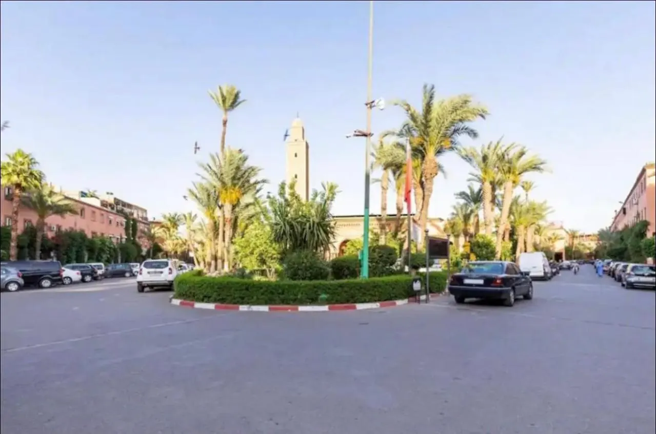 Riad Les Fleurs De Lys De Al Qaria Assiyahia 마라케시