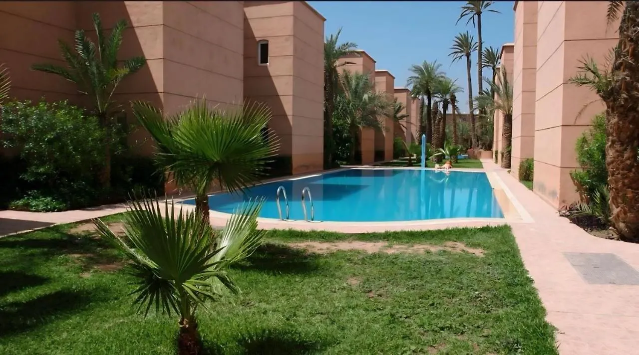 Riad Les Fleurs De Lys De Al Qaria Assiyahia 마라케시 0*,  모로코