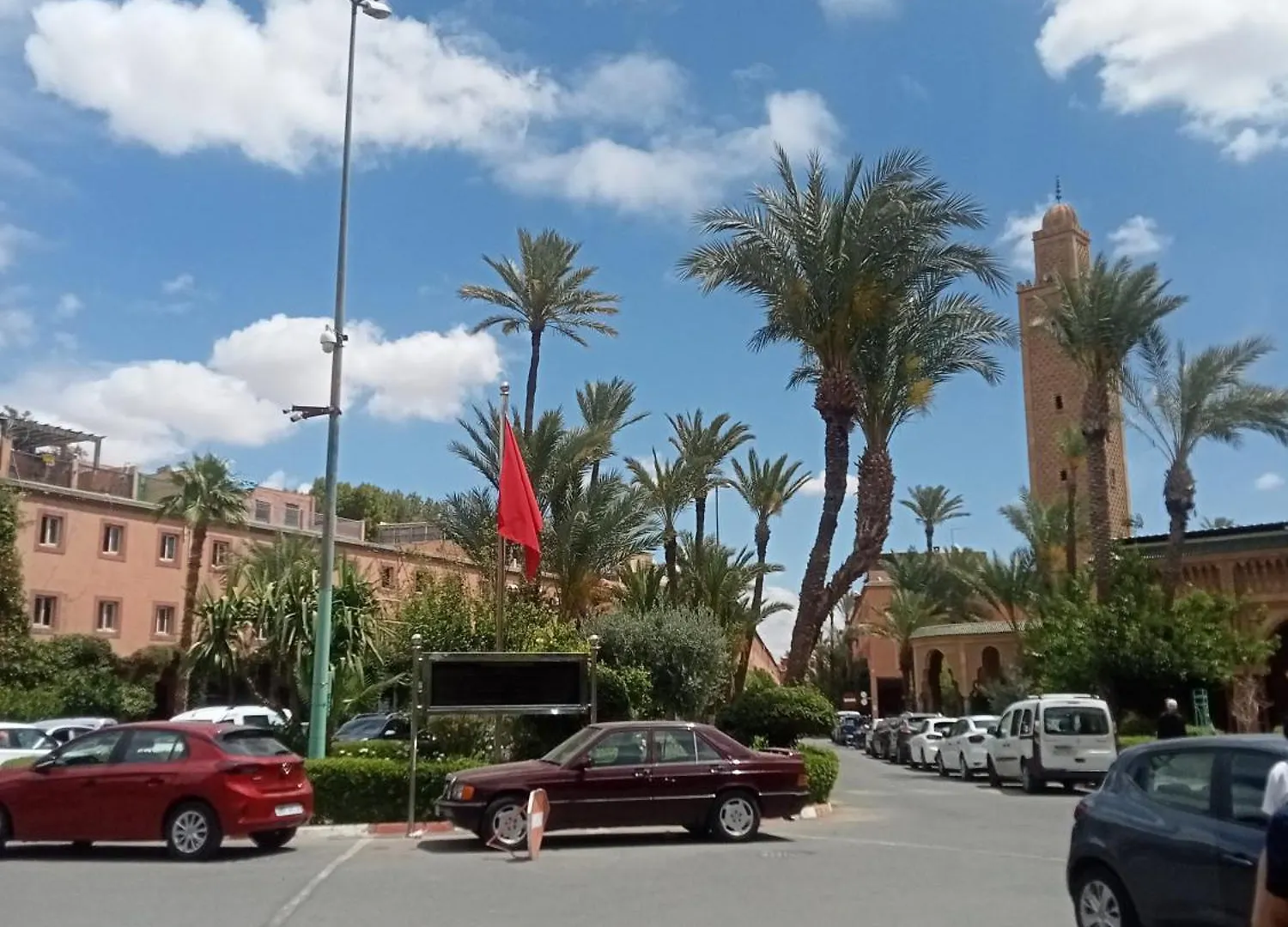 Riad Les Fleurs De Lys De Al Qaria Assiyahia 마라케시 0*,  모로코